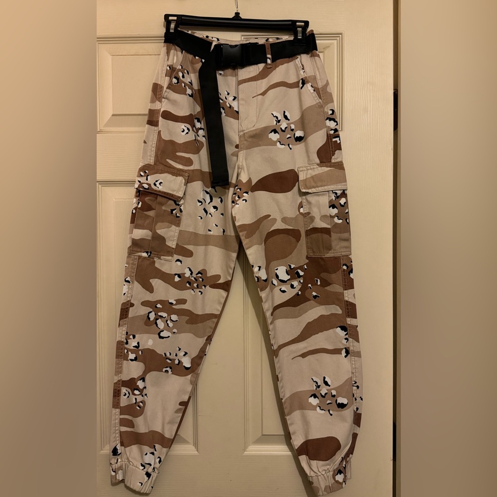 Forever 21 Camo Cargo Jeans